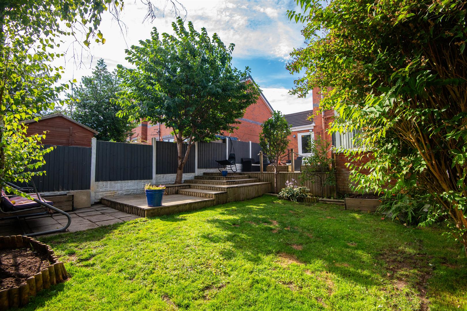 Lakeland Gardens, Chorley